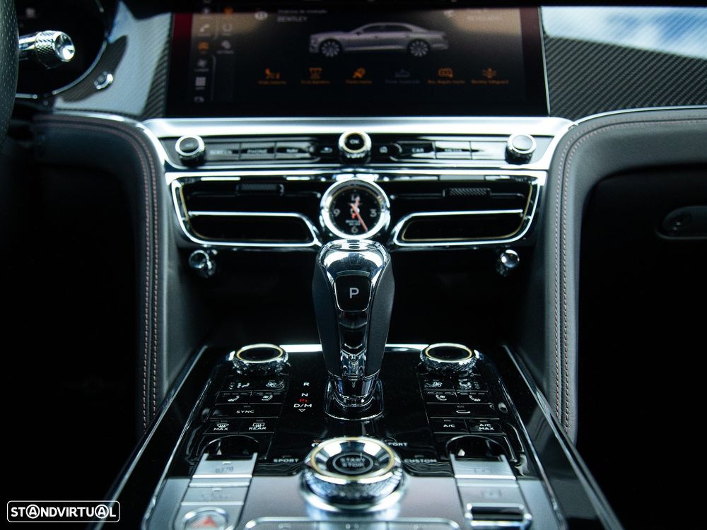 Bentley Continental Flying Spur - 28