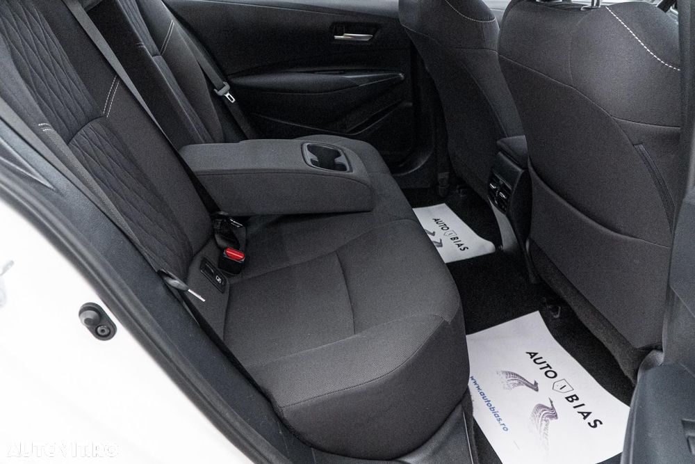 Toyota Corolla Sedan 1.5 TNGA CVT Business - 9