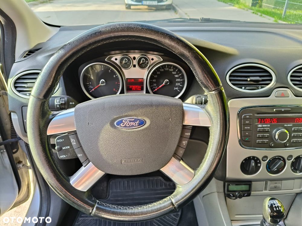 Ford Focus - 12