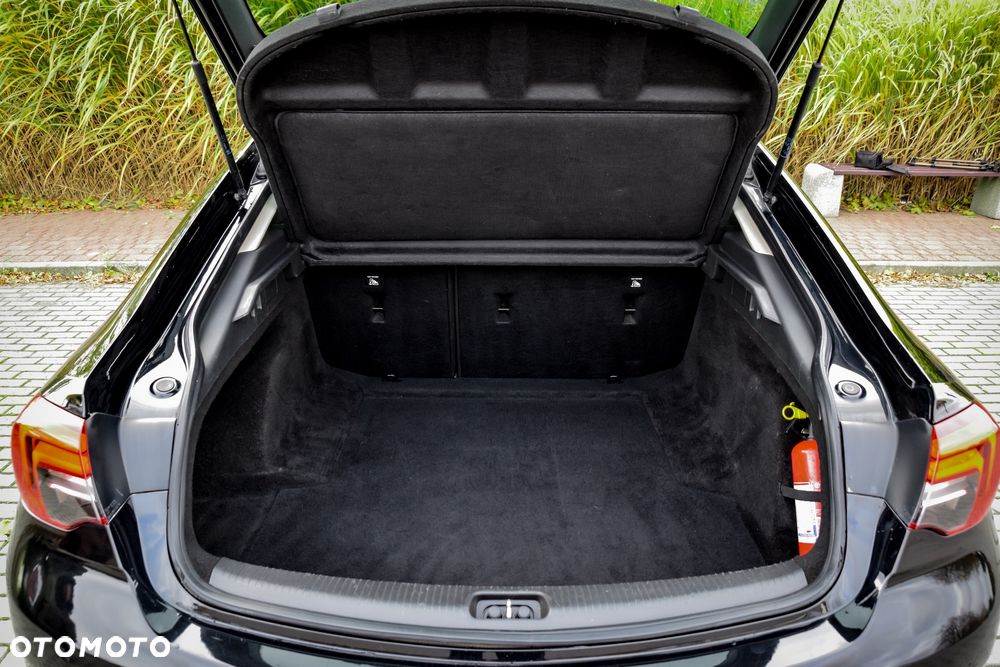 Opel Insignia 1.6 CDTI Innovation S&S - 11