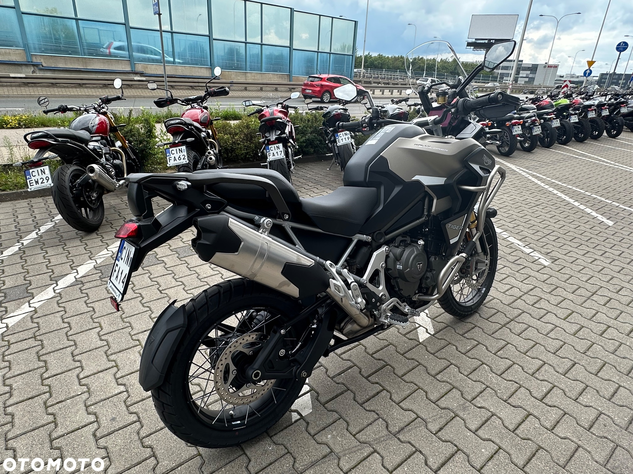Triumph Tiger - 5