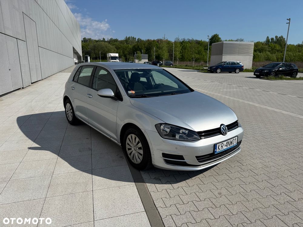 Volkswagen Golf 1.2 TSI BMT Trendline Perfectline - 3