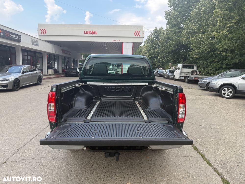 Nissan Navara 2.5 dCi DPF 4X4 Double Cab LE - 5