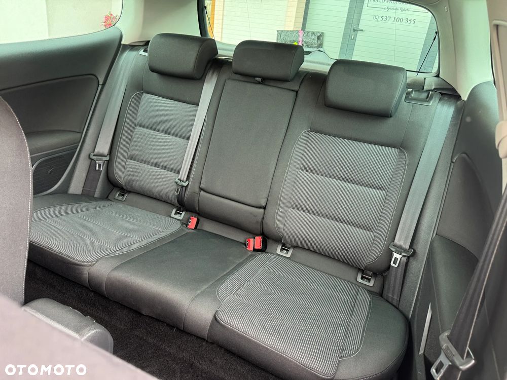 Volkswagen Golf 1.6 Comfortline - 29