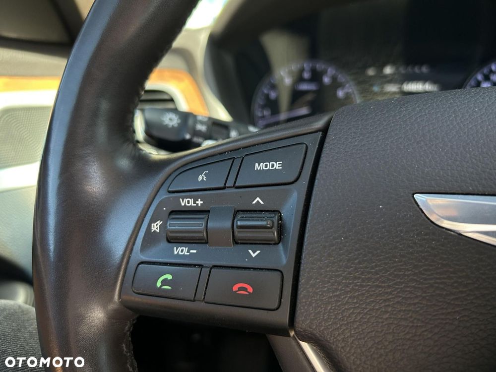 Hyundai Genesis - 29