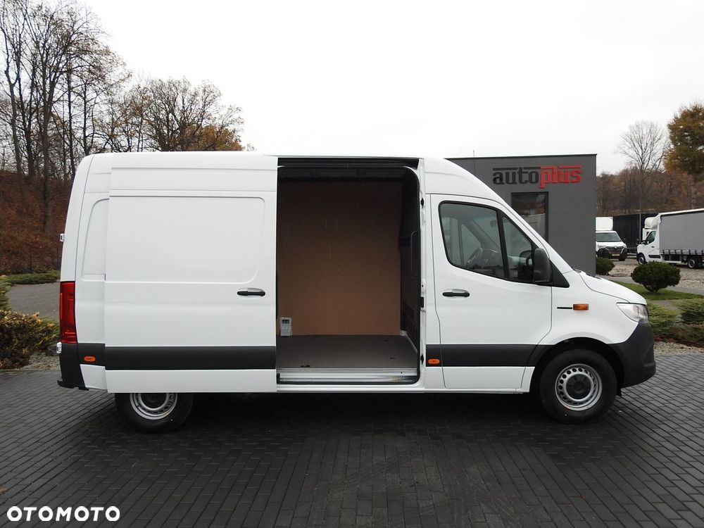 Mercedes-Benz ESPRINTER NOWY ELEKTRYCZNY FURGON AUTOMAT  GWARANCJA  95KM - 9