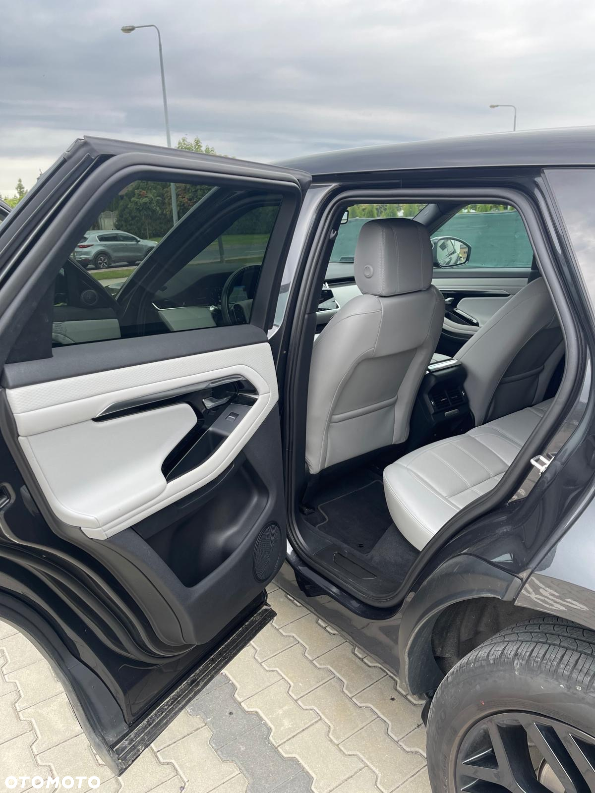 Land Rover Range Rover Evoque - 9