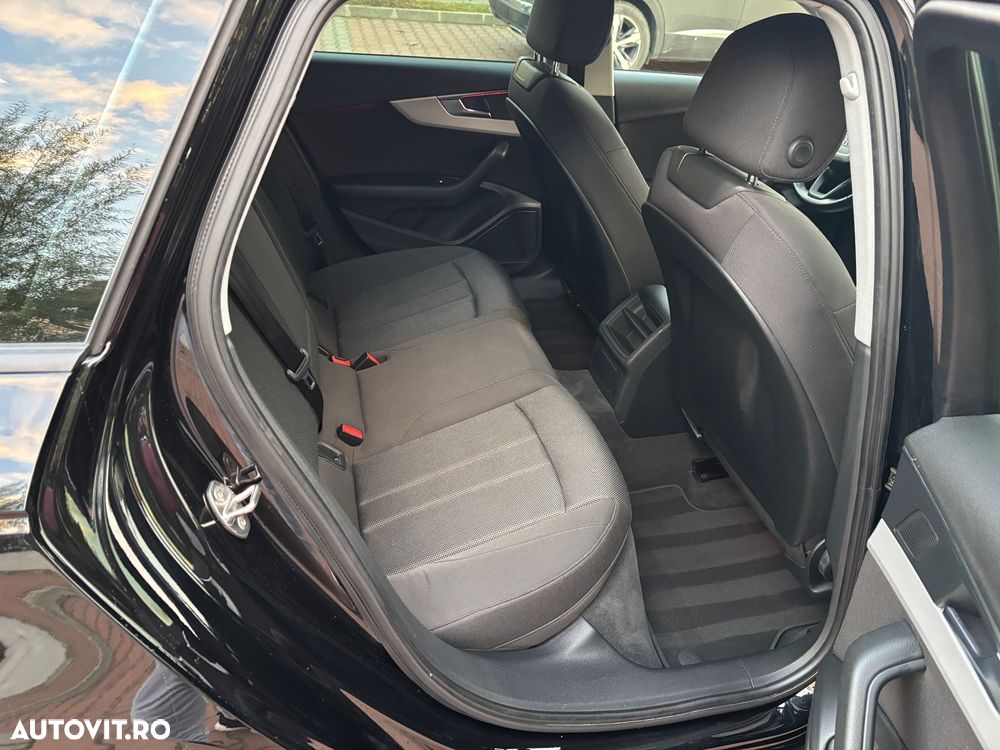 Audi A4 2.0 TDI DPF Ambiente - 11