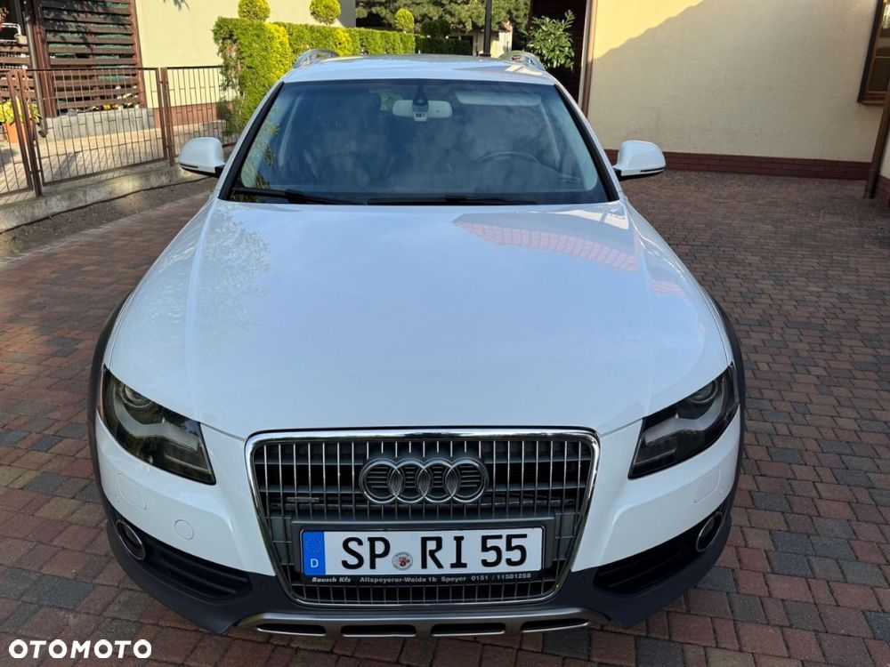 Audi A4 Allroad - 11