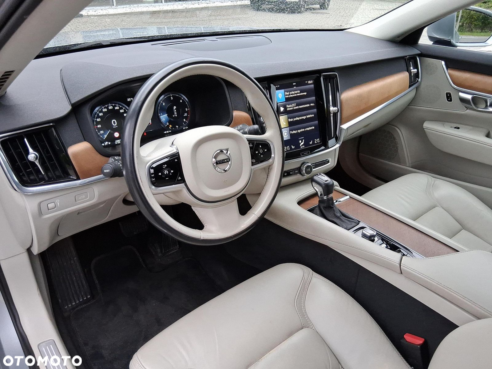 Volvo V90 - 9