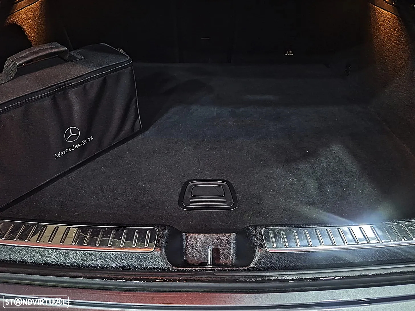 Mercedes-Benz GLC 300 de Coupé 4Matic - 32