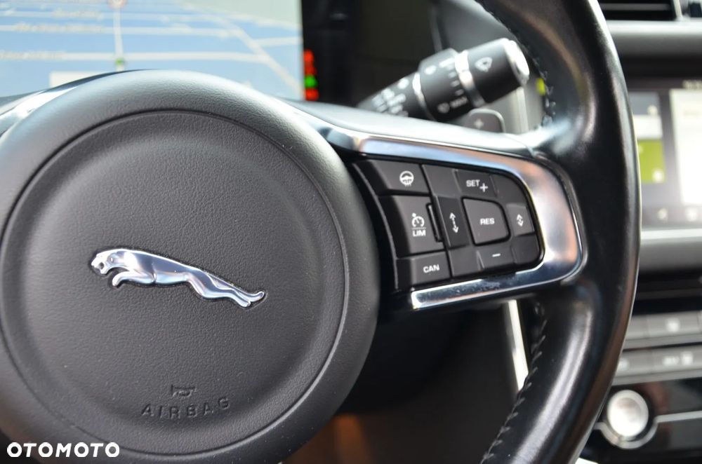 Jaguar XF 3.0 V6 AWD S - 21