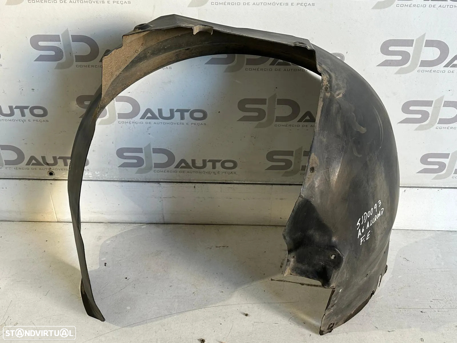 Cave Roda Frente Direita / Esquerda - Audi A6 (C5) Allroad (2004) - 4