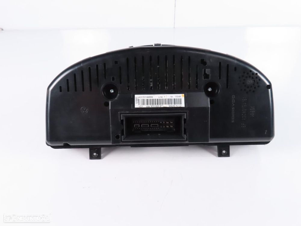 Conta-Quilómetros / Painel de Instrumentos / Quadrante Usado / Original VW PASSA... - 2