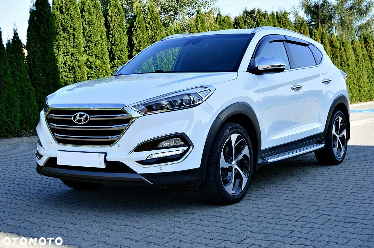 Hyundai Tucson blue 1.7 CRDi 2WD Intro Edition - 16