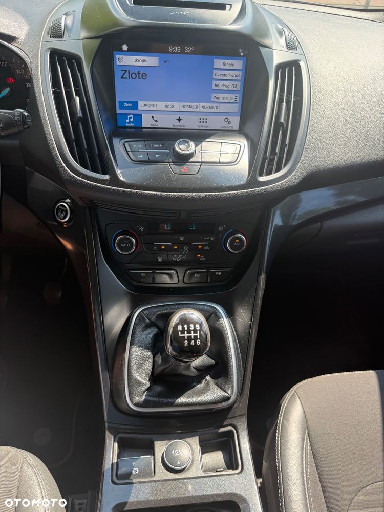 Ford Kuga 1.5 EcoBoost FWD Titanium ASS - 25