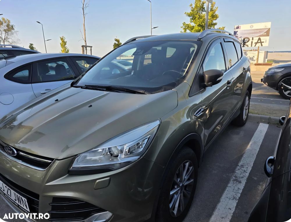 Ford Kuga 2.0 TDCi Powershift 4WD Titanium - 10