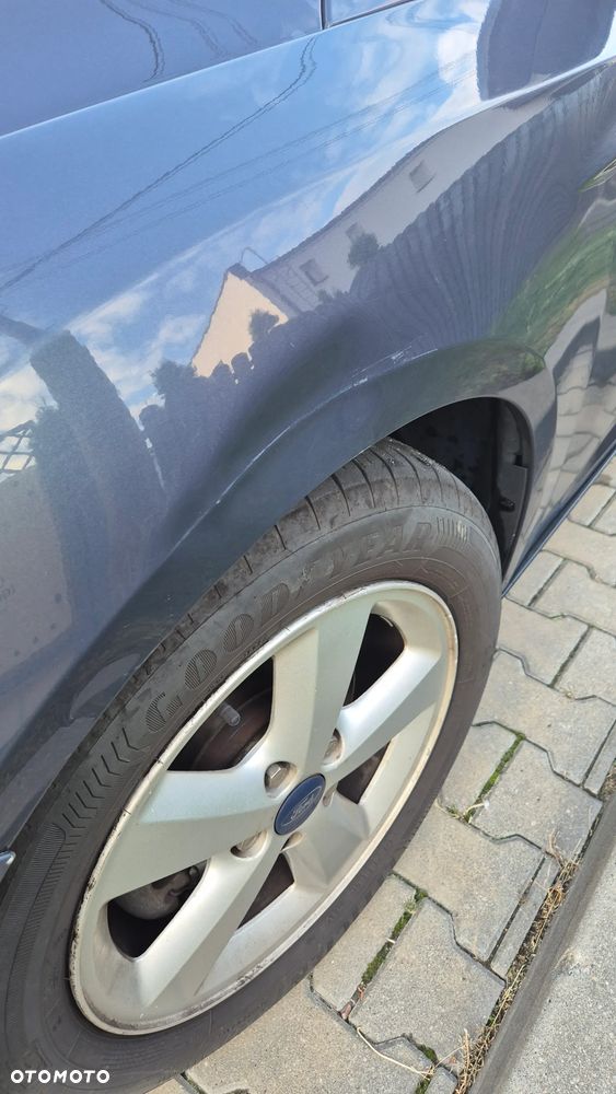 Ford Focus - 12