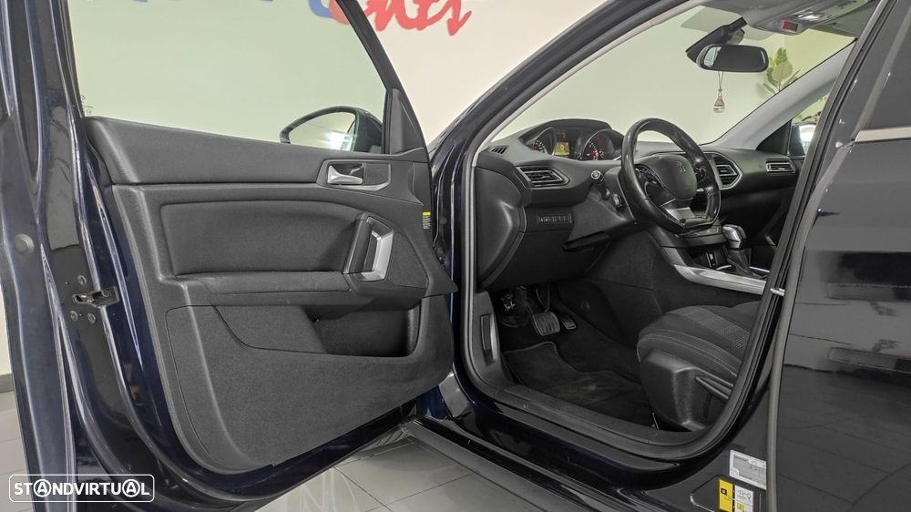 Peugeot 308 SW 2.0 BlueHDi Allure J18 EAT6 - 15