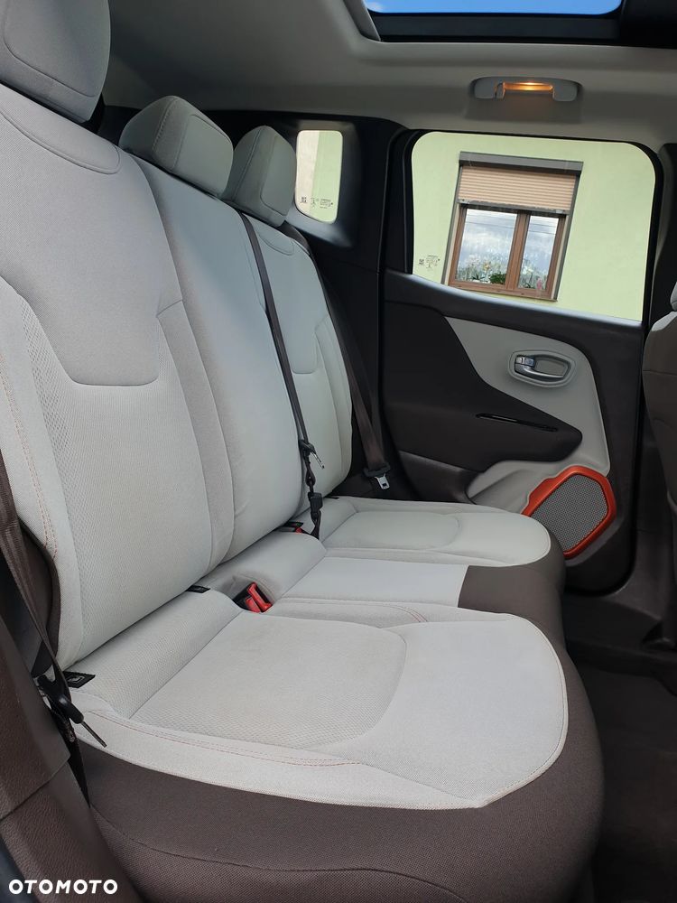 Jeep Renegade 2.0 MultiJet Active Drive Longitude - 37