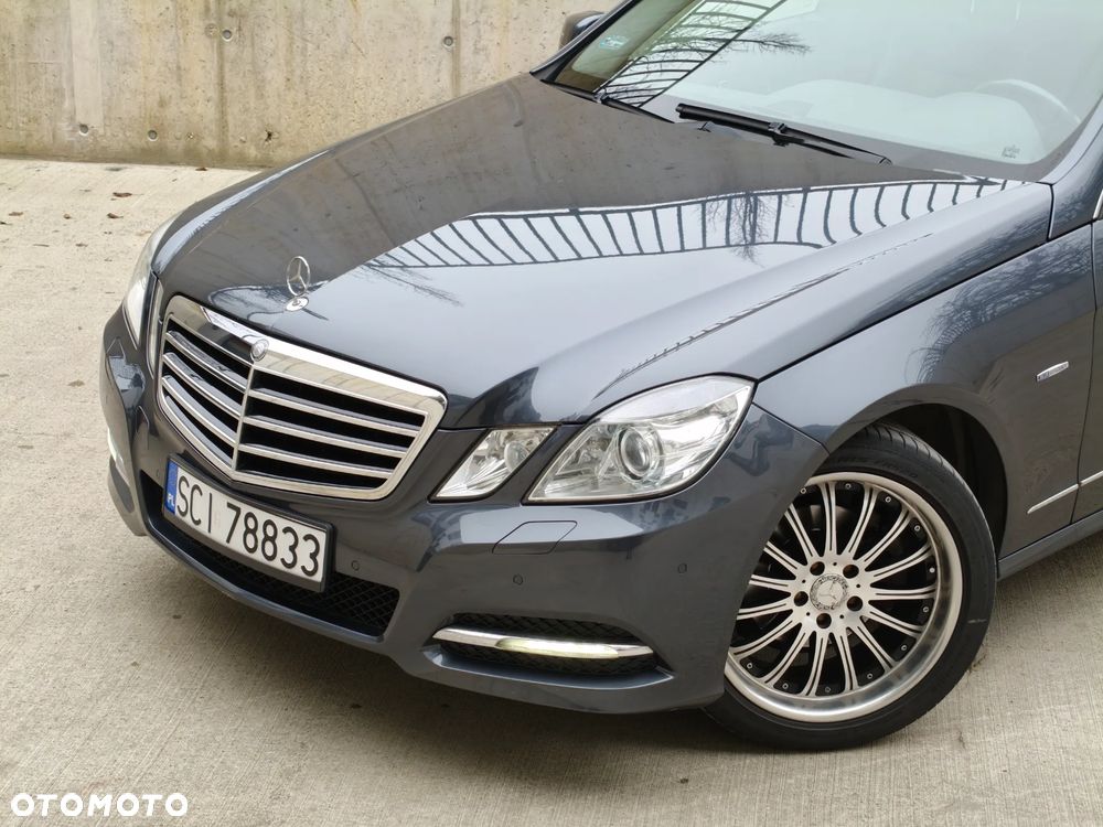 Mercedes-Benz Klasa E 220 CDI 7G-TRONIC Avantgarde - 33