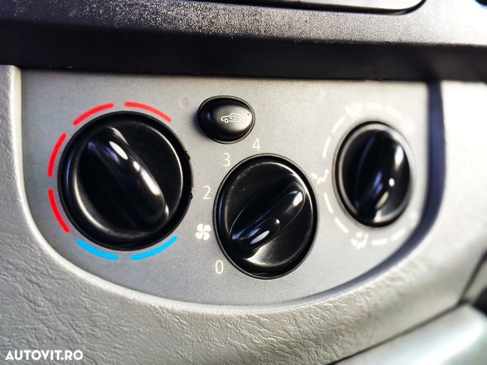 Opel Vivaro L1H1 DPF Tour - 21