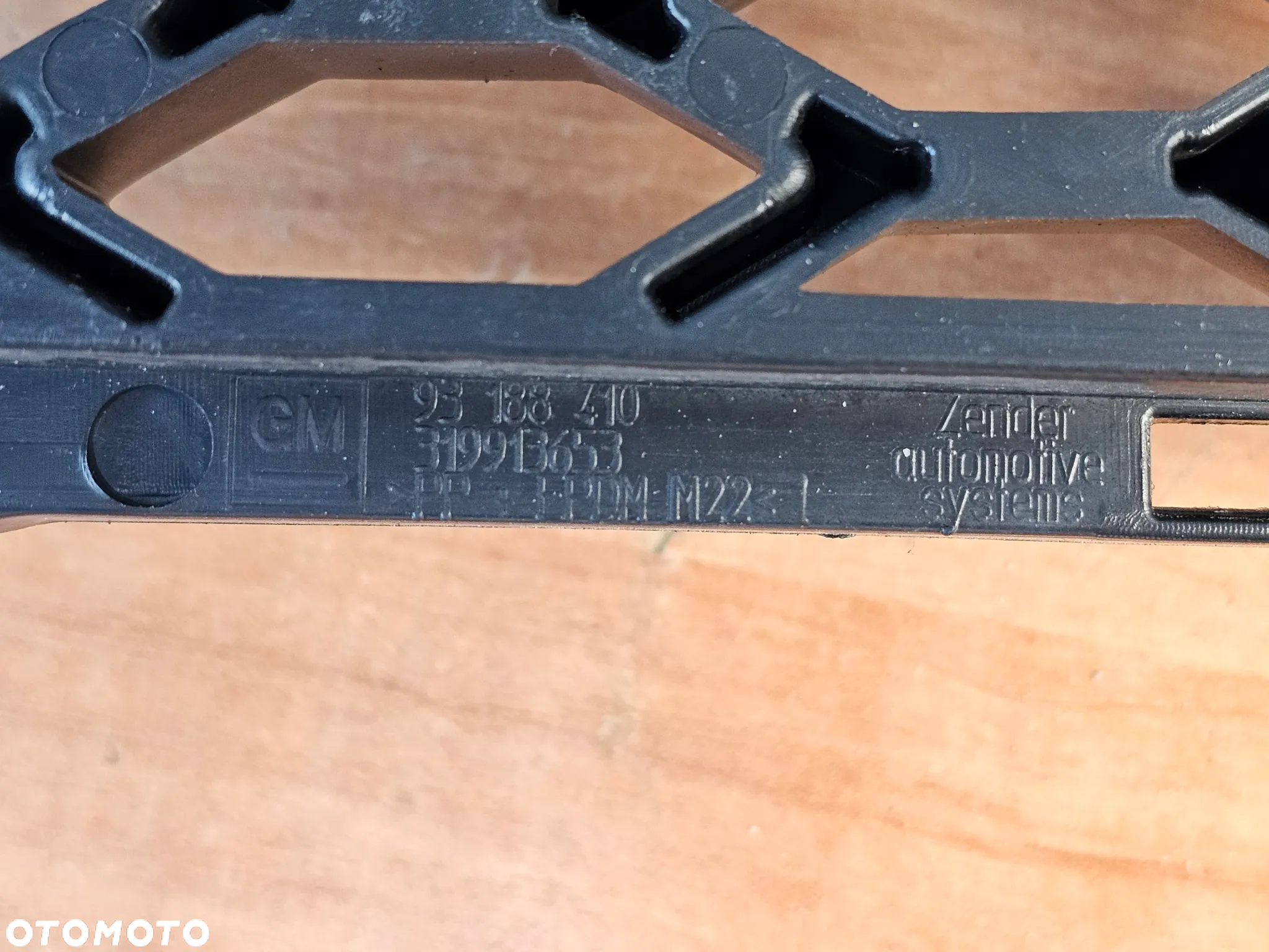 DOLNA KRATKA ŚRODKOWA ZDERZAKA OPEL MERIVA A OPC ORYGINAŁ 93188410 - 9