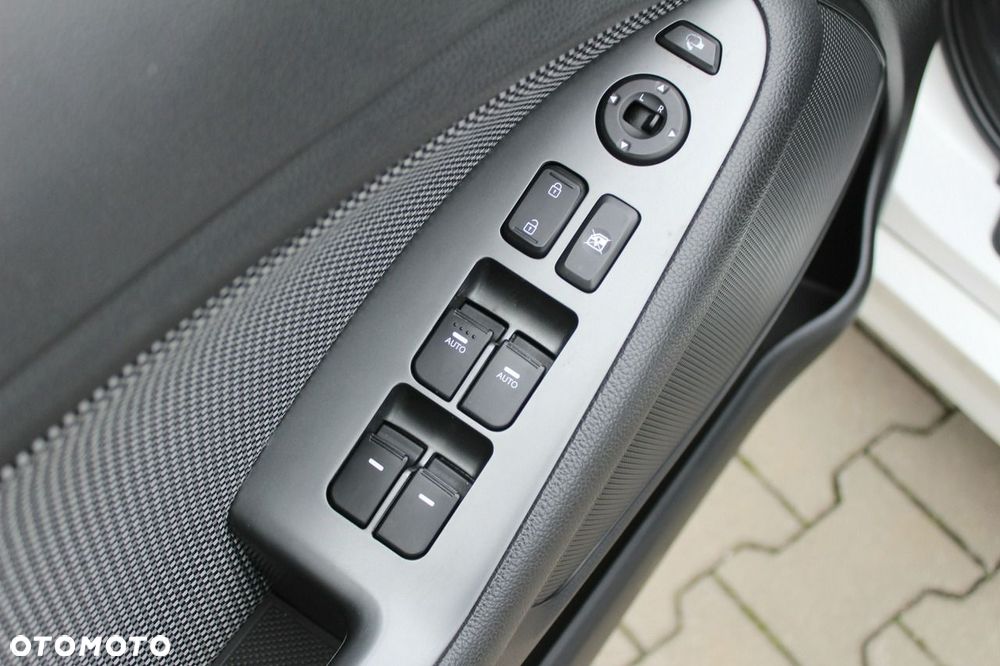 Kia Optima - 8
