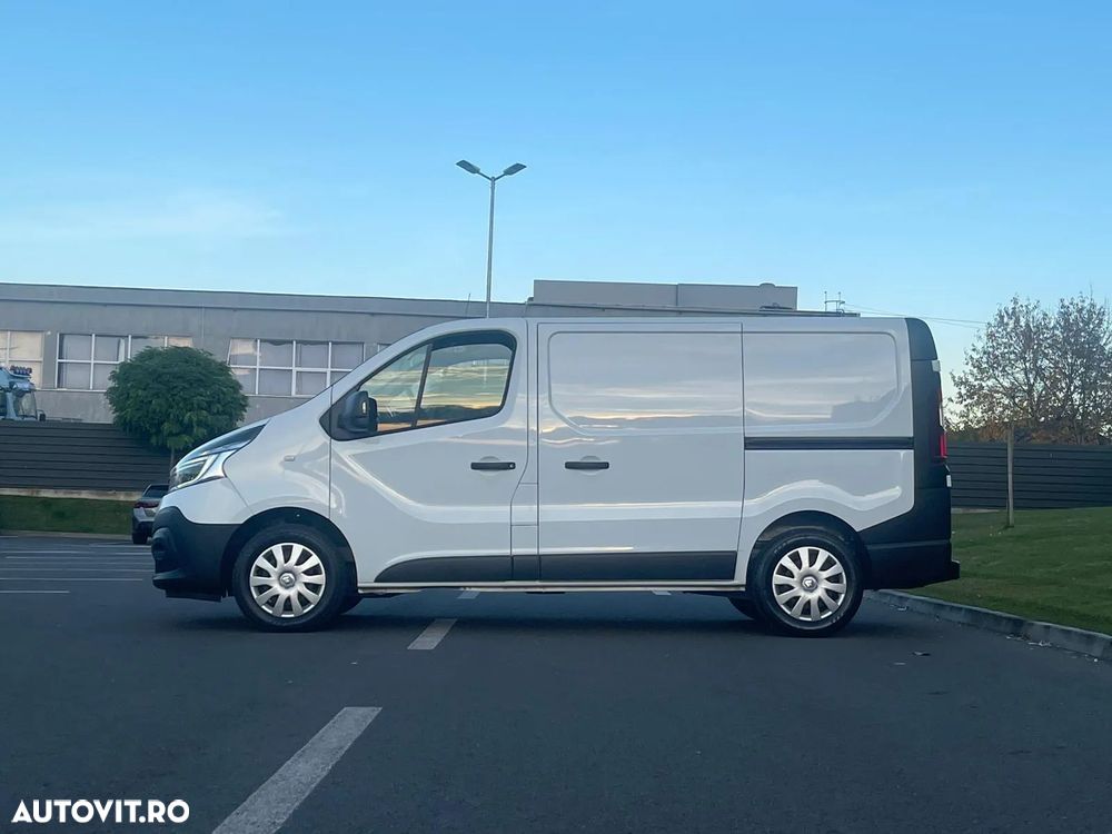 Renault Trafic dCi 120 Combi 2,8t Start - 23