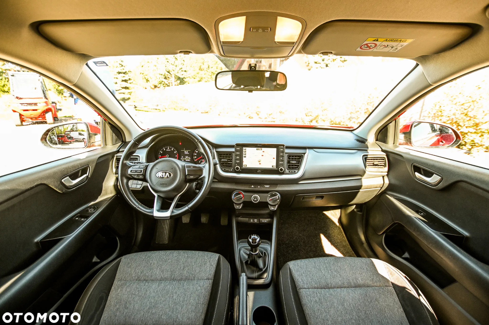 Kia Stonic 1.2 L - 23