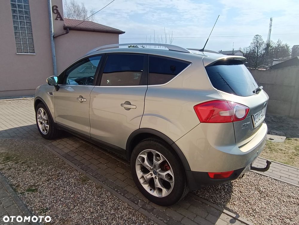 Ford Kuga 2.0 TDCi Titanium - 2