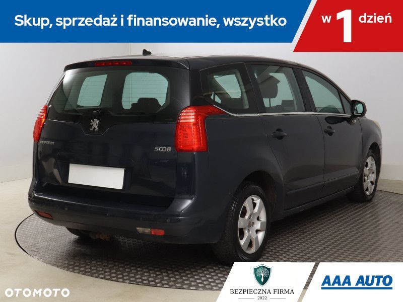 Peugeot 5008 - 7