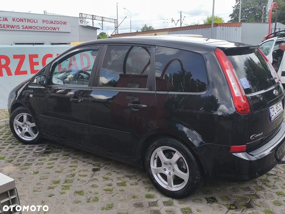 Ford C-MAX - 2