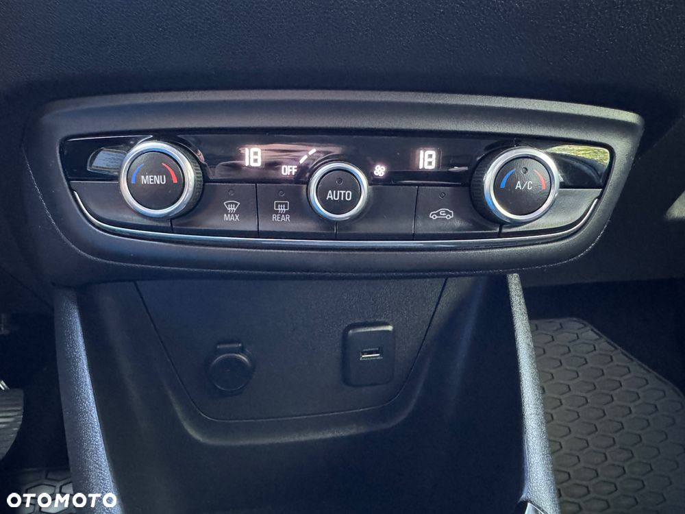 Opel Crossland X - 31