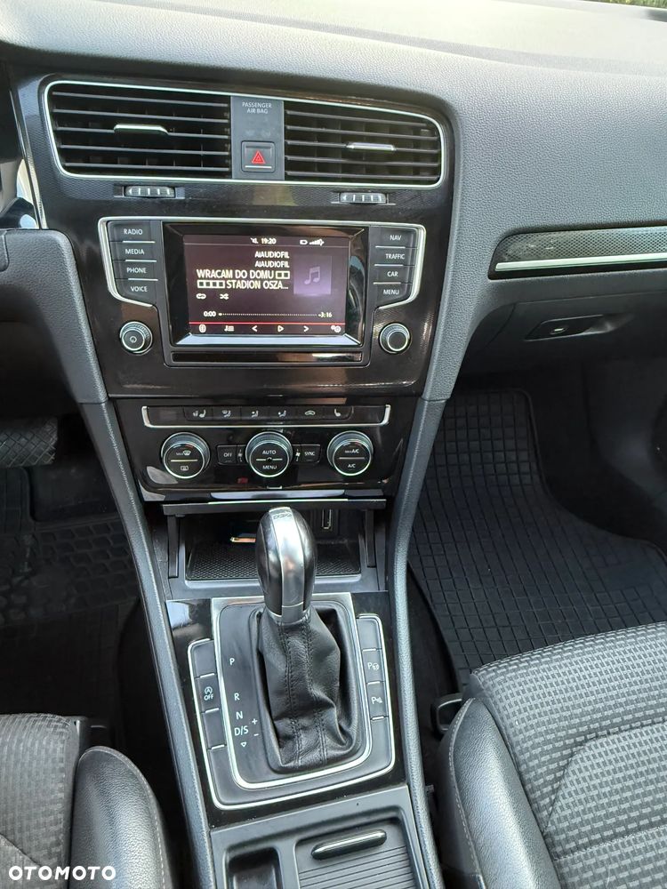 Volkswagen Golf 2.0 TDI BMT Highline DSG - 7