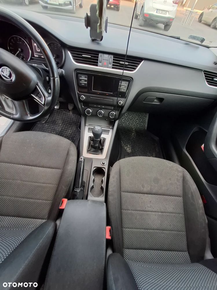 Skoda Octavia 1.6 TDI Ambition - 13