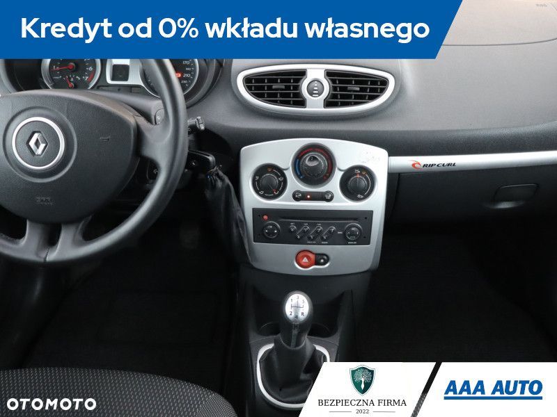 Renault Clio - 14