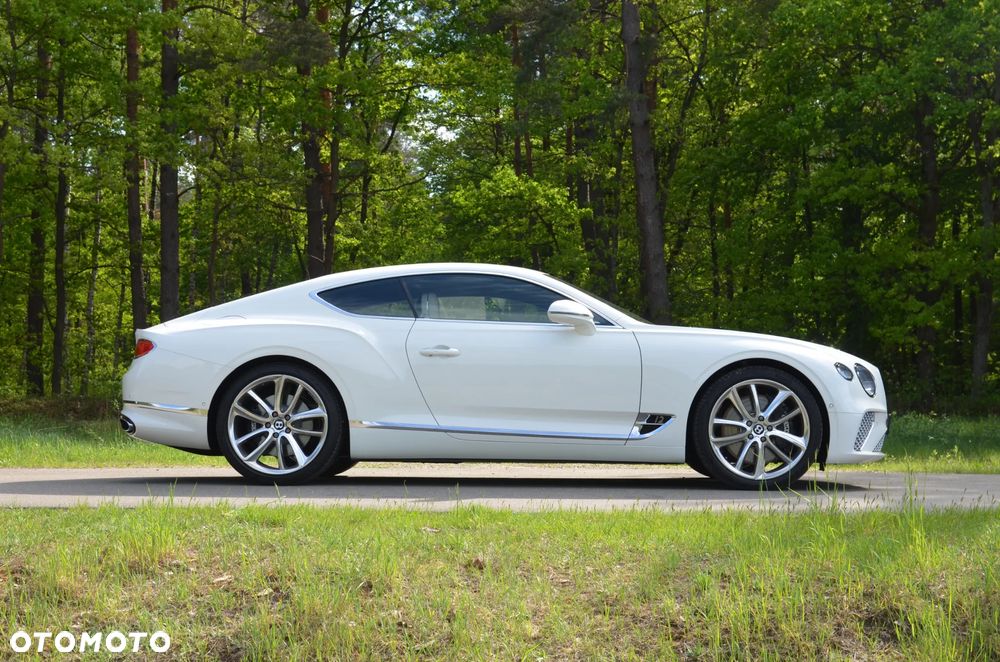 Bentley Continental GT - 19