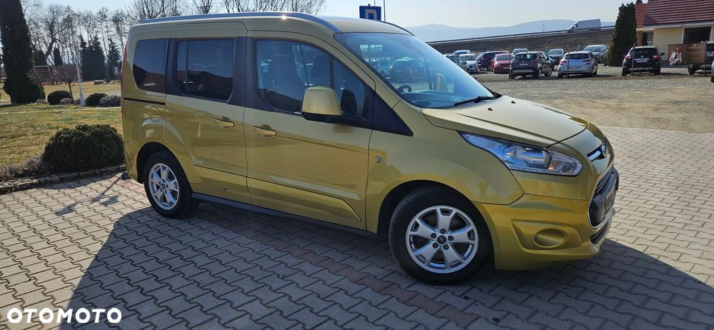 Ford Tourneo Connect Grand - 2