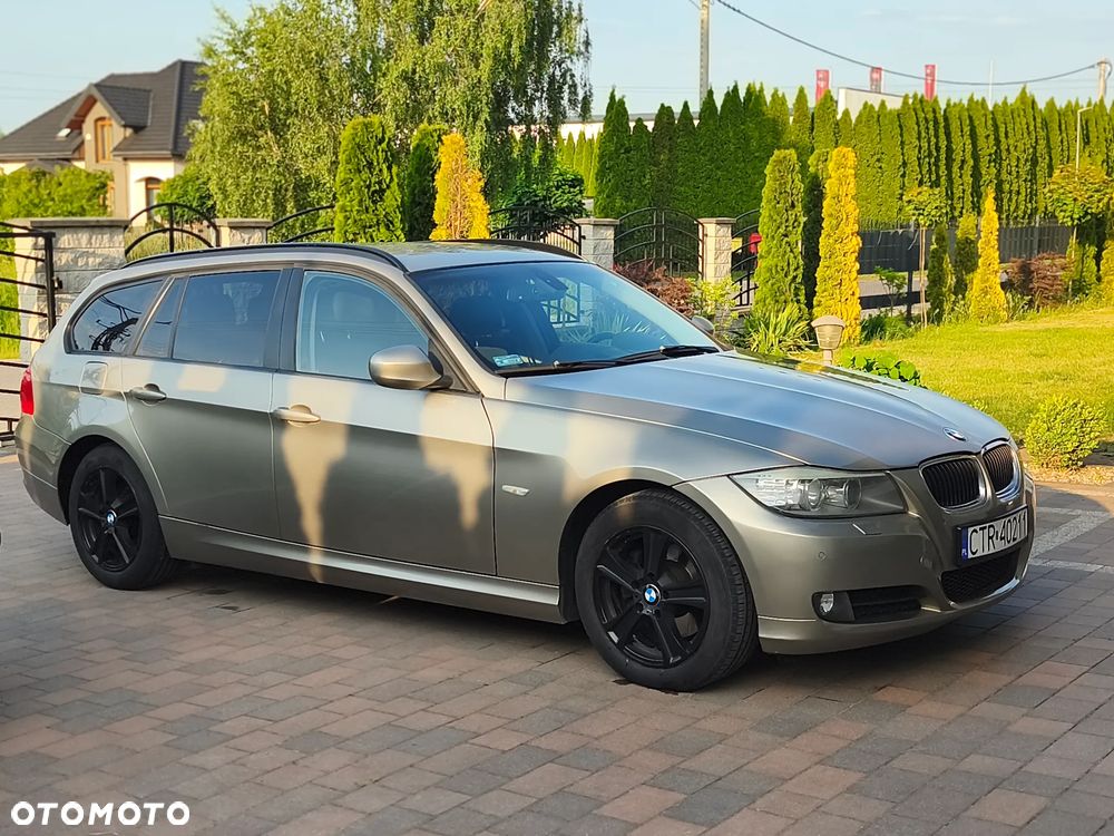 BMW Seria 3 320d - 11