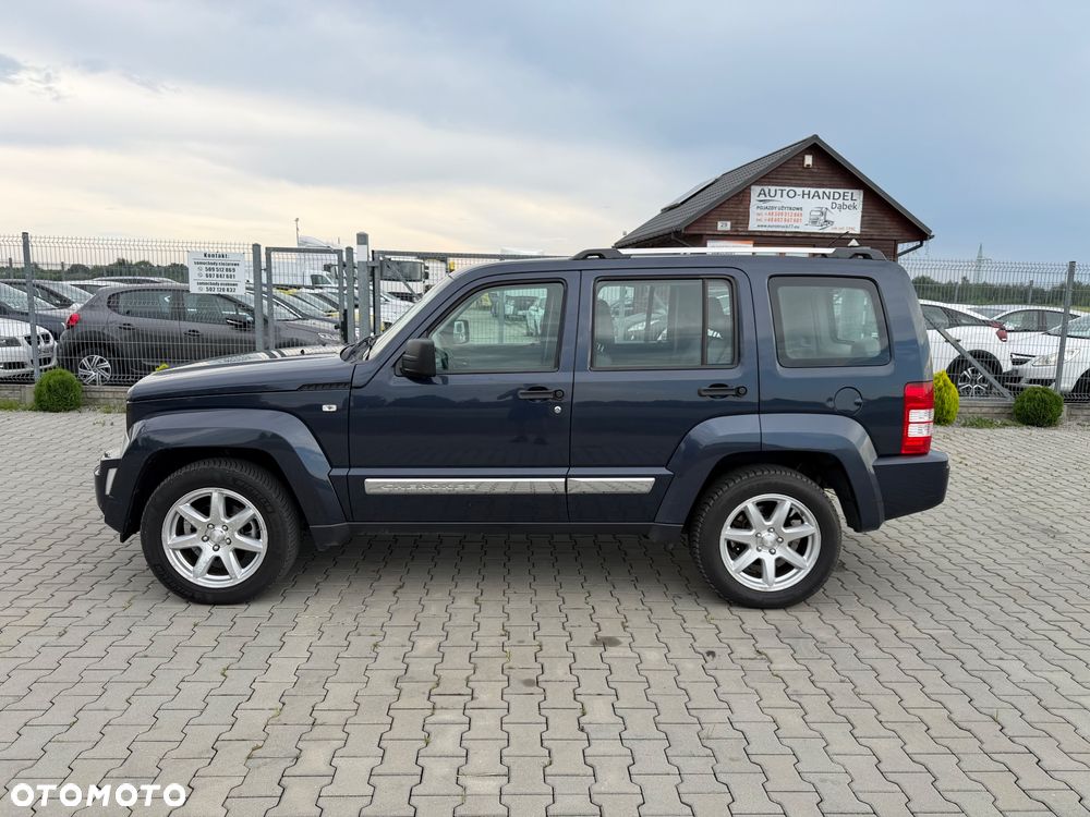 Jeep Cherokee - 9