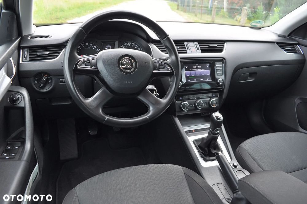 Skoda Octavia 2.0 TDI Clever - 25