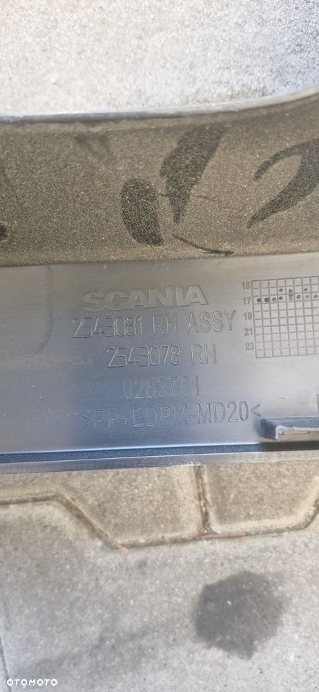 SCANIA R S NGT KIESZEŃ PÓŁKA WNĘKA KABINY - 3