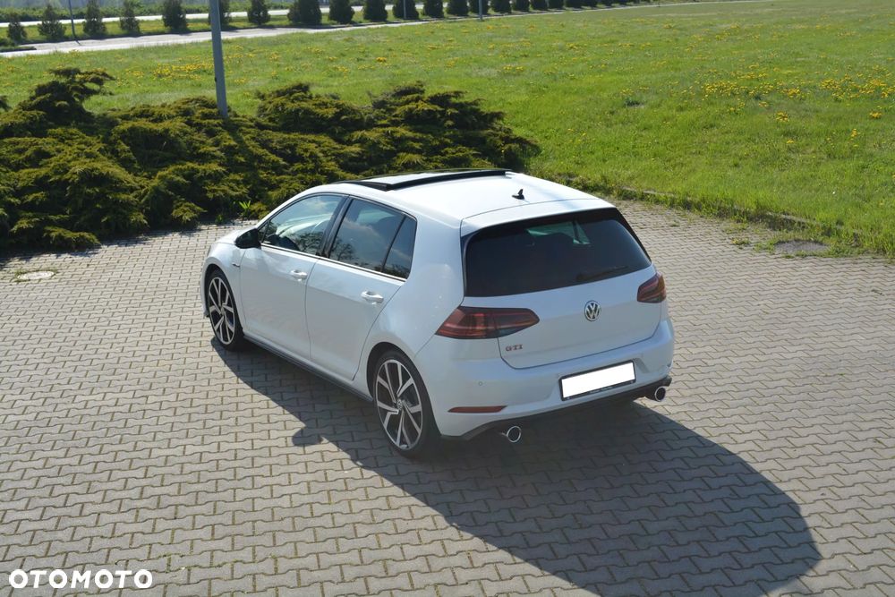 Volkswagen Golf 2.0 TSI BMT GTI Performance DSG - 10