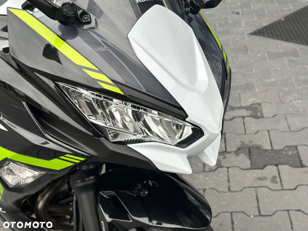 Kawasaki Ninja - 19