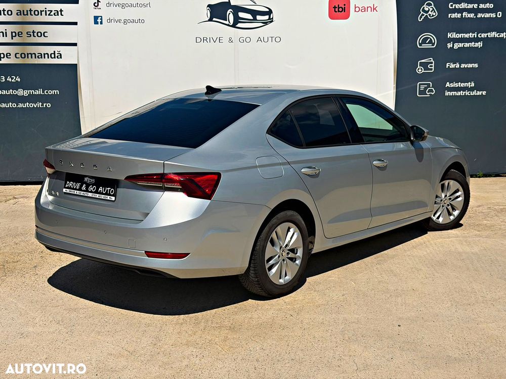 Skoda Octavia 2.0 TDI DSG Ambition - 14