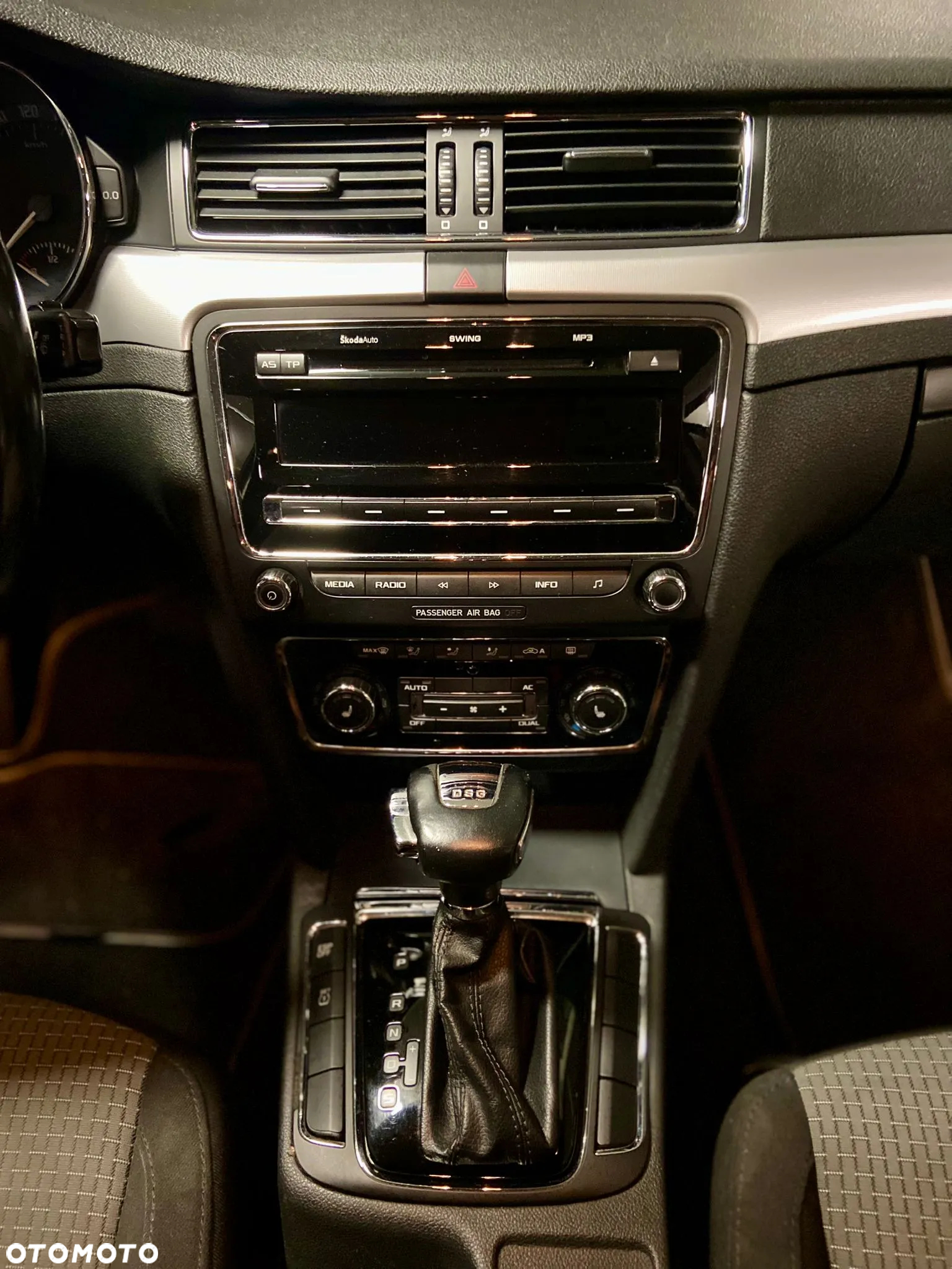 Skoda Superb 1.8 TSI Ambition DSG - 10