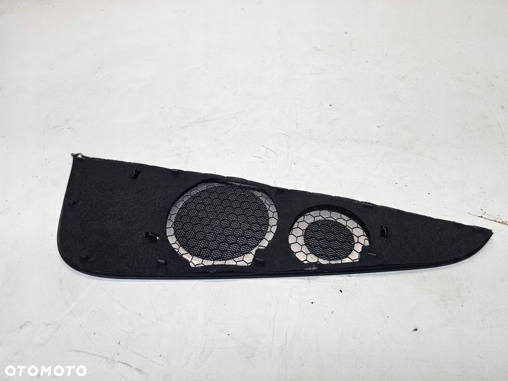 MASKOWNICA GŁOŚNIKA DESKI AUDI A4 B9 8W1819636C - 3