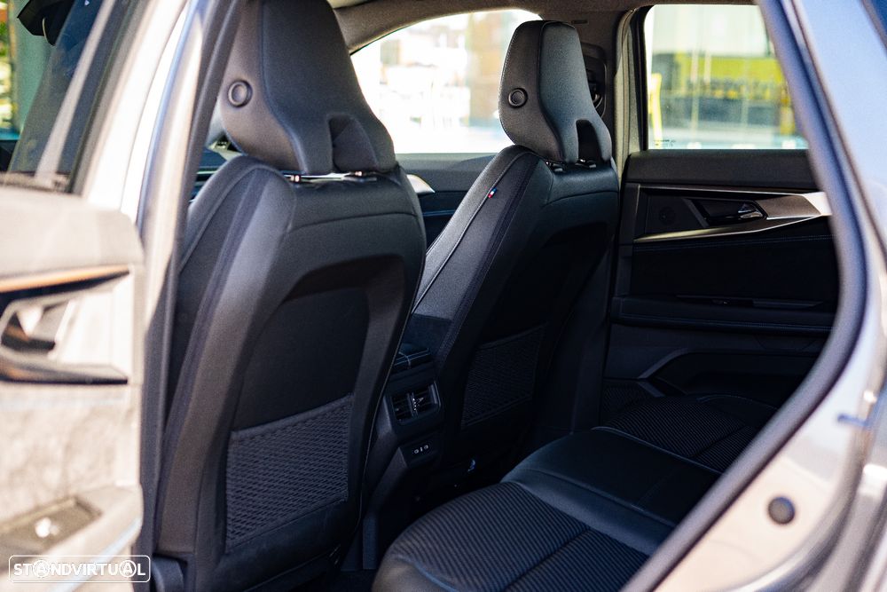 Renault Austral 1.2 E-Tech Techno Espirit - 19