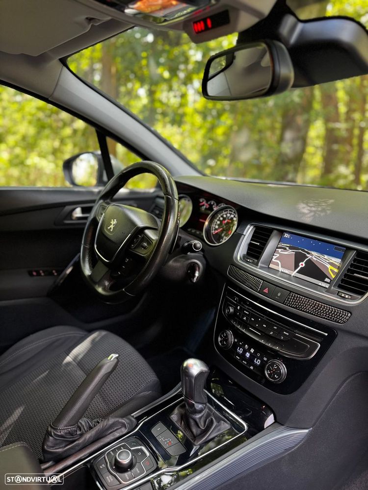 Peugeot 508 SW 1.6 e-HDi Allure 2-Tronic - 11